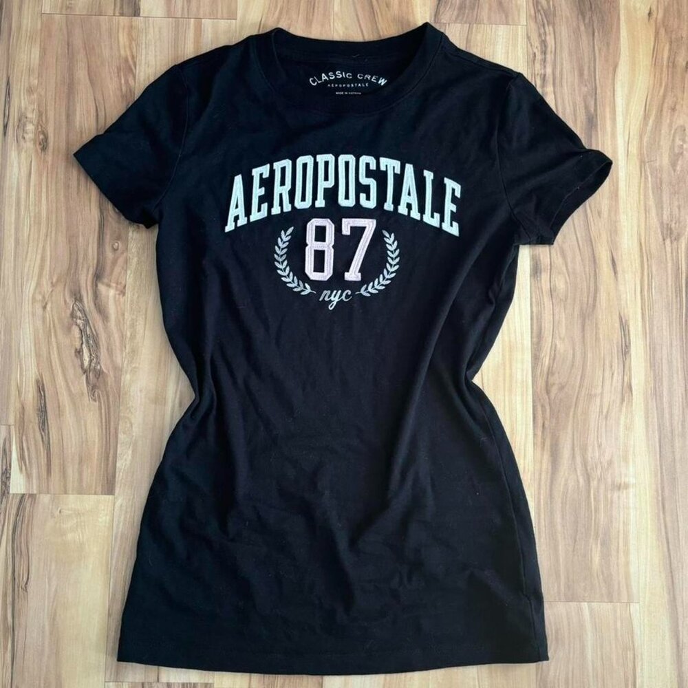 Aeropostale Graphic Tee